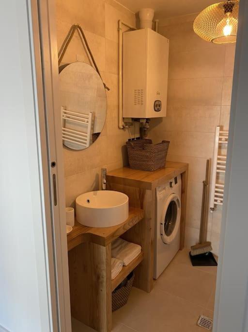 Precioso Apartamento Con Terraza Y Piscina En Portonovo-Sanxenxo Luaran gambar