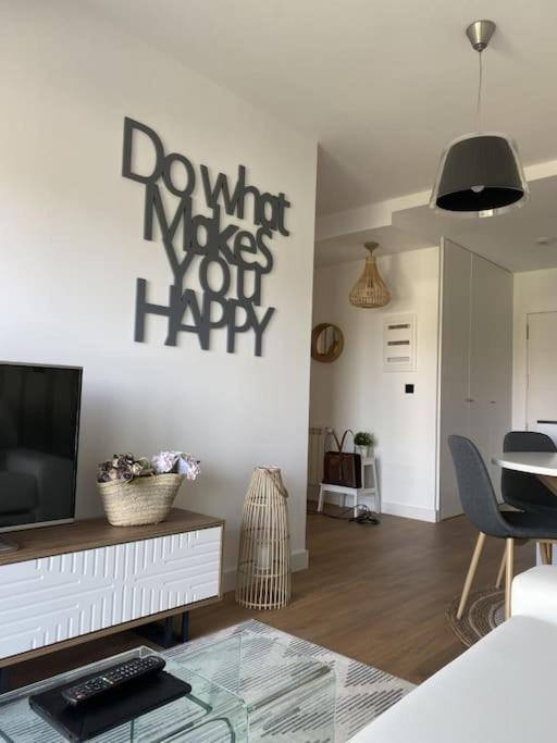 Precioso Apartamento Con Terraza Y Piscina En Portonovo-Sanxenxo Luaran gambar